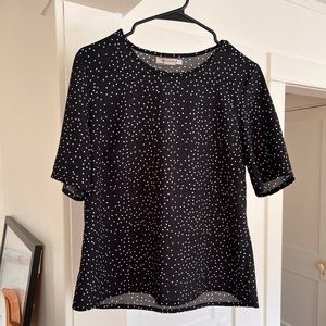 Black polka dot short sleeve blouse